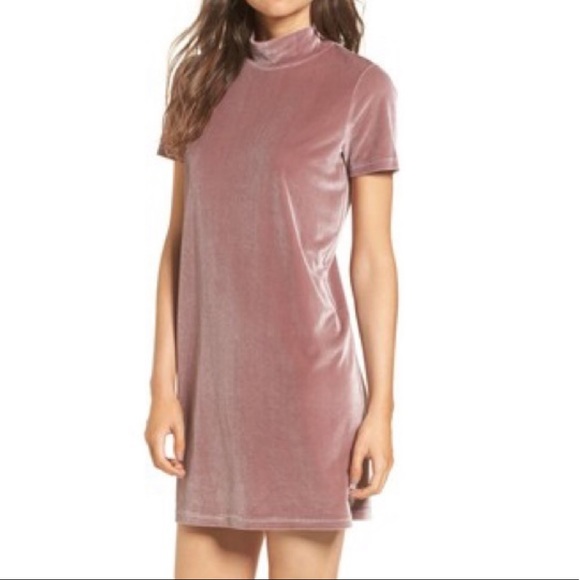 Madewell Dresses & Skirts - Madewell Velvet Mockneck Shift Dress Frosty Mauve